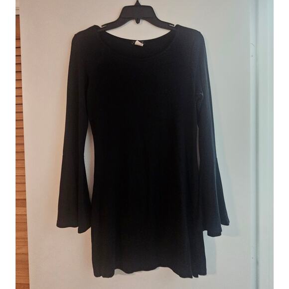 Women's/ Juniors Stretchy Venus Short Back Dress Size Small - Picture 2 of 7